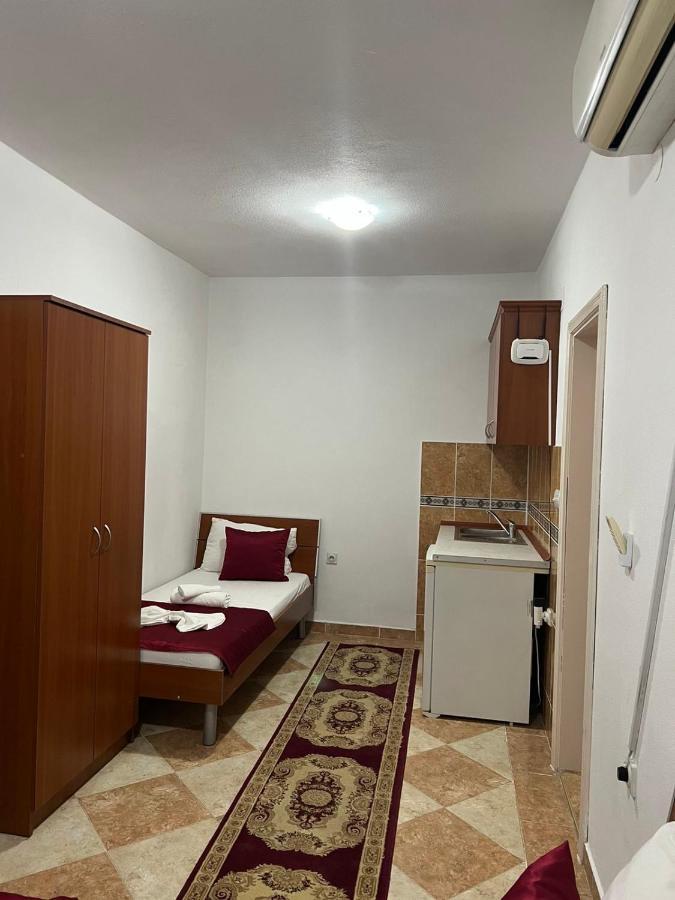 Kasneci Apartments ウルツィニ エクステリア 写真