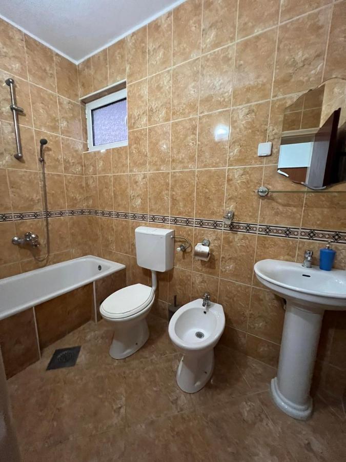 Kasneci Apartments ウルツィニ エクステリア 写真